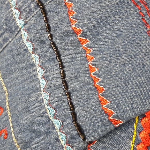 C.L.O.T.h.e.s denim 100% cotton beaded embroidery button up top - Picture 13 of 14